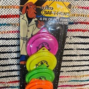 Scruff McGruff the Crime Dog Saf-T-paws Dog food lids 4pk